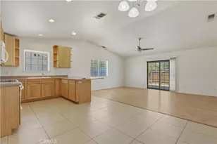 6952 Juniper Ave, 29 Palms MCB, CA 92277 - Photo 9