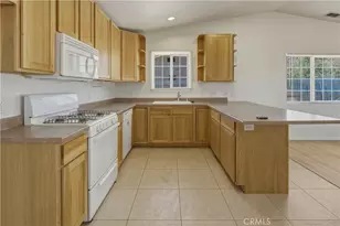 6952 Juniper Ave, 29 Palms MCB, CA 92277 - Photo 7