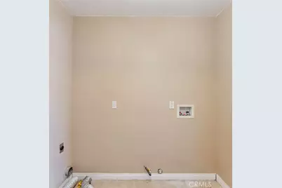 10206 Evelyn, California City, CA 93505 - Photo 15