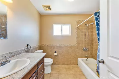 10206 Evelyn, California City, CA 93505 - Photo 19