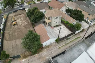 1229 W 37th Dr, Los Angeles, CA 90007 - Photo 3