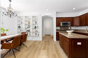 80 Wonderland, Irvine, CA 92620 - Photo 3