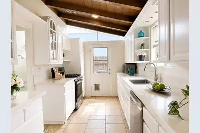 2501 Santa Ysabel, Fullerton, CA 92831 - Photo 19