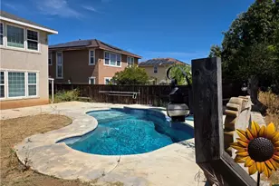 20329 Red Poppy, Riverside, CA 92508 - Photo 19
