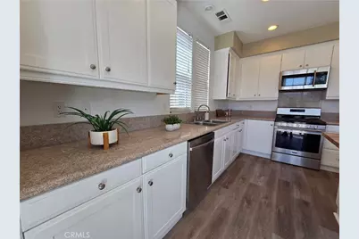 20329 Red Poppy, Riverside, CA 92508 - Photo 11
