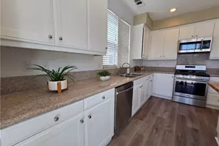 20329 Red Poppy, Riverside, CA 92508 - Photo 11