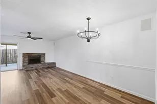 931 Orangewood Ct, Lemoore, CA 93245 - Photo 7