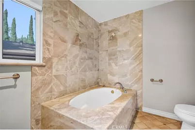 5352 Elvira, Woodland Hills, CA 91364 - Photo 57
