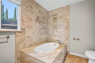 5352 Elvira, Woodland Hills, CA 91364 - Photo 57