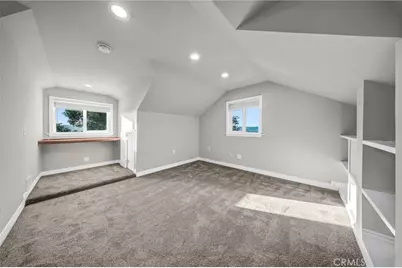 5352 Elvira, Woodland Hills, CA 91364 - Photo 47