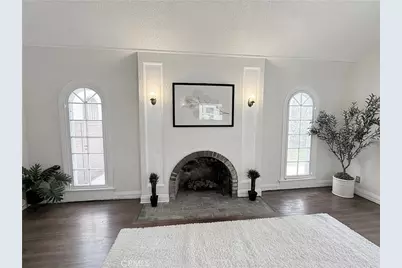 933 S Mullen Avenue, Los Angeles, CA 90019 - Photo 9