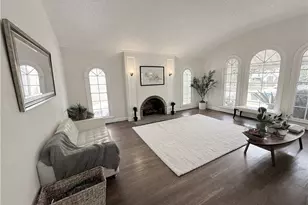933 S Mullen Ave, Los Angeles, CA 90019 - Photo 13