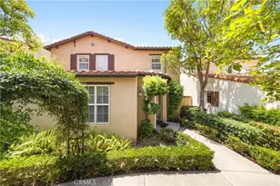 102 Chantilly, Irvine, CA 92620 - Photo 3