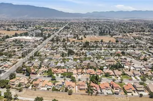 16145 Seville, Fontana, CA 92335 - Photo 47