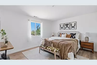 16145 Seville, Fontana, CA 92335 - Photo 13