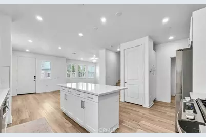 70 Aria, South El Monte, CA 91733 - Photo 15