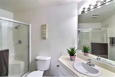 130 S Barranca, West Covina, CA 91791 - Photo 7