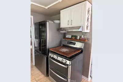 921 Hollowell, Ontario, CA 91762 - Photo 13