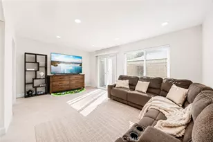 47 Fox, Irvine, CA 92614 - Photo 3