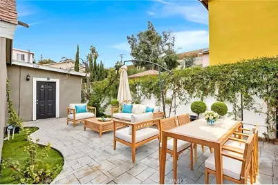 1109 S Dacotah, Los Angeles, CA 90023 - Photo 1