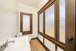 1254 S Manhattan, Los Angeles, CA 90019 - Photo 19
