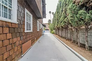 1254 S Manhattan, Los Angeles, CA 90019 - Photo 9