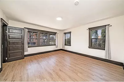 1254 S Manhattan, Los Angeles, CA 90019 - Photo 29