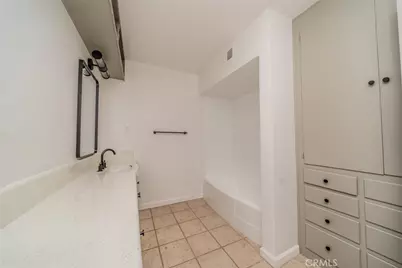 2974 N Alameda Avenue, San Bernardino, CA 92404 - Photo 11