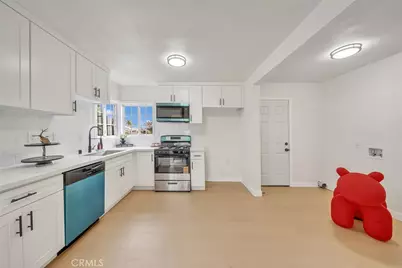 903 N Broadacres, Compton, CA 90220 - Photo 5
