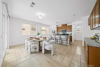 119 West Via Rua Flores, Ontario, CA 91762 - Photo 9