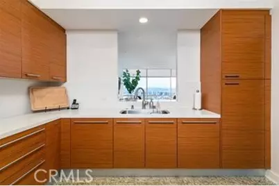 900 W Olympic #43D, Los Angeles, CA 90015 - Photo 3