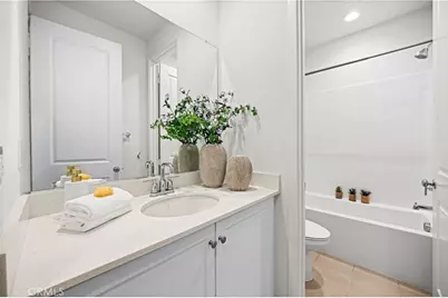 207 Essex Court, Tustin, CA 92780 - Photo 27