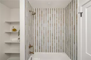 3803 Monteith Dr, Los Angeles, CA 90043 - Photo 25
