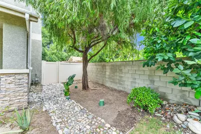 903 W Gladstone, Azusa, CA 91702 - Photo 7