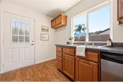 10401 Park Street, Bellflower, CA 90706 - Photo 23