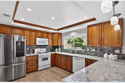 6865 Finch Court, Chino, CA 91710 - Photo 7