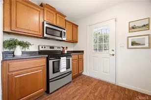10401 Park St, Bellflower, CA 90706 - Photo 21
