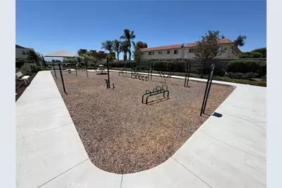 1374 Chervil Way, Upland, CA 91786 - Photo 19