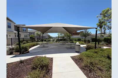 1374 Chervil Way, Upland, CA 91786 - Photo 21