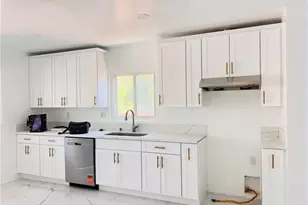 279 N 11th, Upland, CA 91786 - Photo 17
