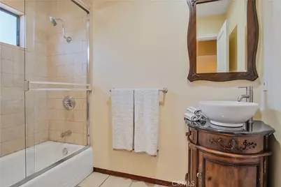 1001 W Las Palmas, Fullerton, CA 92835 - Photo 49