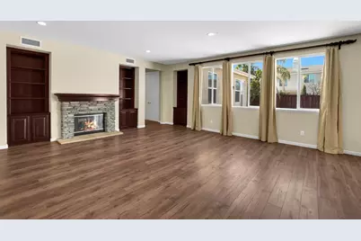 17081 Greentree Drive, Riverside, CA 92503 - Photo 11
