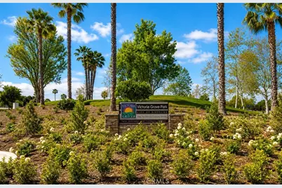 17081 Greentree Drive, Riverside, CA 92503 - Photo 39