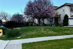 82 N Wathen, Sanger, CA 93657 - Photo 7