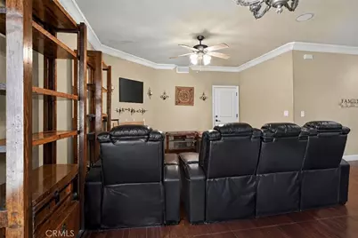 82 N Wathen, Sanger, CA 93657 - Photo 5
