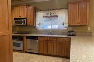 82 N Wathen, Sanger, CA 93657 - Photo 15