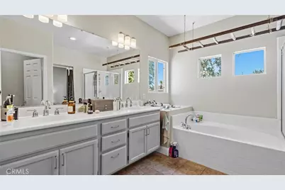 6360 Manzanita Way, Riverside, CA 92504 - Photo 33