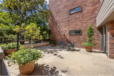 700 S Lake Avenue #109, Pasadena, CA 91106 - Photo 27