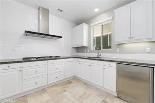 13262 Los Robles Ct, Eastvale, CA 92880 - Photo 5