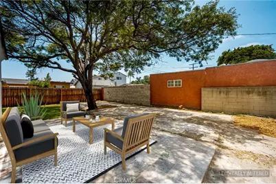 526 W Palmer Street, Compton, CA 90220 - Photo 23